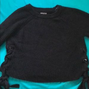 Black cropped sweater